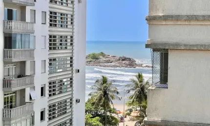 Apartamento com 3 dormitórios à venda, 107 m² por R$ 480.000,00 - Pitangueiras - Guarujá/SP