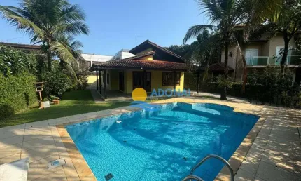 Casa com 3 dormitórios à venda, 170 m² por R$ 1.800.000 - Balneário Praia do Pernambuco - Guarujá/SP