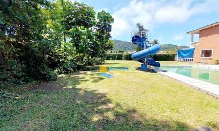Casa com 4 dormitórios à venda, 680 m² por R$ 3.300.000,00 - Jardim Guaiuba - Guarujá/SP