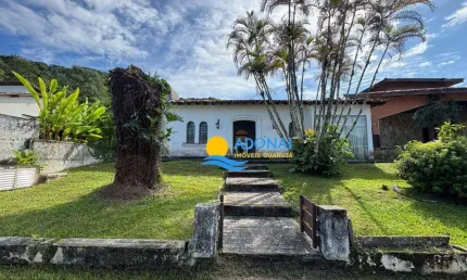 Casa com 3 dormitórios à venda, 300 m² por R$ 900.000,00 - Enseada - Guarujá/SP