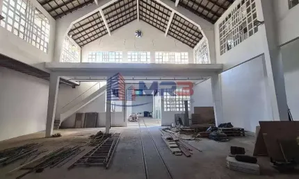 Barracão / Galpão / Depósito à venda na Rua do Bonfim, 369, São Cristóvão, Rio de Janeiro, 800 m2 por R$ 2.100.000