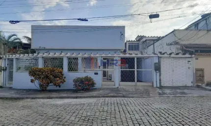 Casa com 4 quartos à venda na rua pouso alto, 520, tanque, rio de janeiro, 150 m2 por r$ 650.000