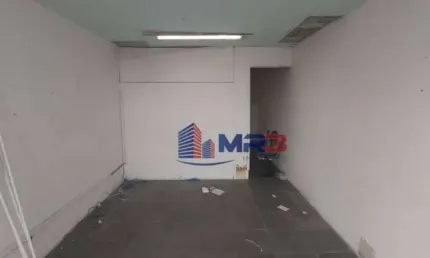 Sala comercial para alugar na Avenida Geremário Dantas, 197, Tanque, Rio de Janeiro, 49 m2 por R$ 1.400