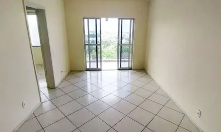 Apartamento com 3 quartos para alugar na Rua Pouso Alto, 547, Tanque, Rio de Janeiro, 84 m2 por R$ 1.700