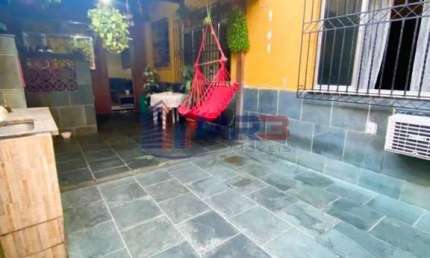 Casa com 2 quartos à venda na Rua Uruara, 20, Braz de Pina, Rio de Janeiro, 70 m2 por R$ 150.000