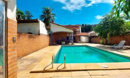 Casa com 5 quartos à venda na Rua Virgínia Vidal, 86, Tanque, Rio de Janeiro, 510 m2 por R$ 700.000