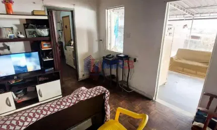 Casa com 2 quartos à venda na Rua da Pátria, 366, Água Santa, Rio de Janeiro, 124 m2 por R$ 90.000