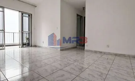 Apartamento com 2 quartos para alugar na Estrada do Pau-ferro, 58, Pechincha, Rio de Janeiro, 75 m2 por R$ 1.900