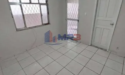 Casa com 2 quartos para alugar na Rua Ati, 78, Tanque, Rio de Janeiro, 56 m2 por R$ 1.500