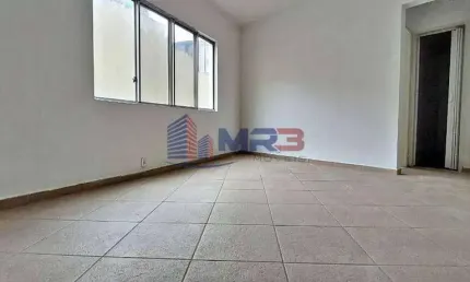 Apartamento com 1 quarto para alugar na Rua Dona Francisca de Siqueira, 18, Tanque, Rio de Janeiro, 45 m2 por R$ 1.000