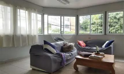 Vende Sobrado com 180m² 3 Dormitórios na Vila Santa Catarina São Paulo SP