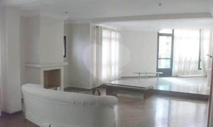 Apartamento com 03 Dormitórios 03 Suítes para venda e/ou locação no Morumbi