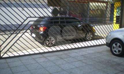 Sobrado a Venda. 3 DORMITORIOS SENDO 1 SUITE 3 VAGAS