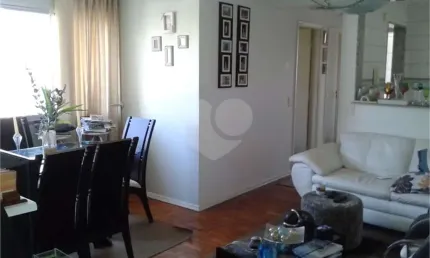 Apartamento com 2 dormitórios 1 vaga para venda ou locação vila paulista