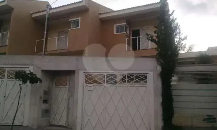 Sobrado a venda com 3 dormitorios sendo 1 suite  3 vagas