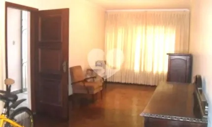 Casa Sobrado 3 dormitórios 2 Banheiros 2 vagas 180m² para Venda Brooklin Velho