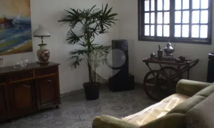 Casa com 3 quartos à venda na Rua Laís Dantas de Mattos, 70, Cupecê, São Paulo