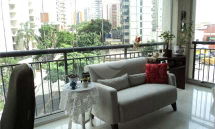 Apartamento 02 dormitórios e 01 suíte á venda na Vila Mascote.