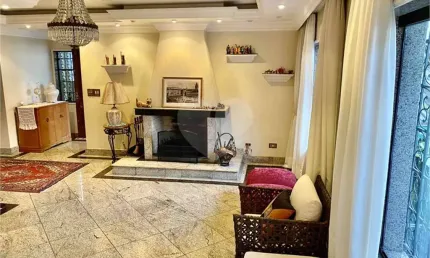 Casa tipo Sobrado 04 Dorm 02 Suites com 335m2 e terreno de 400m na Vila Mascote bem localizada Venda