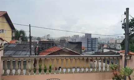 CASA COM 03 DORMITÓRIOS 01 SUÍTE 02 VAGAS NO BAIRRO DA CUPECÊ - VENDA