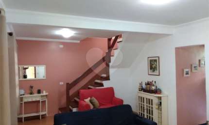 Casa com 4 dormiórios 1 suíte 3 vagas à venda na Vila Santa Catarina