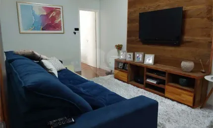 Oportunidade para investidor! Já alugado! Sobrado impecável!