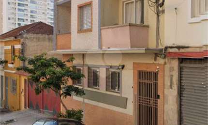 APARTAMENTO 02 DORMITÓRIOS SEM VAGA SEM LAZER REFORMADO ACLIMAÇÃO COM INQUILINO VENDA