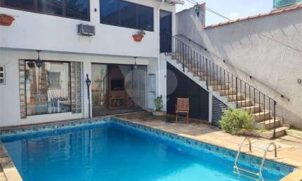 CASA TERREA 3 DORMS  1 SUITE 4 VAGAS PISCINA JARDIM PRUDÊNCIA VENDA