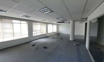 CONJUNTO COMERCIAL NO CETRO DE SÃO PAULO PARA VENDA COM 142M°