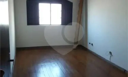 Sobrado com 2 Quartos e 2 banheiros à Venda, 110 metros Móoca São Paulo  SP