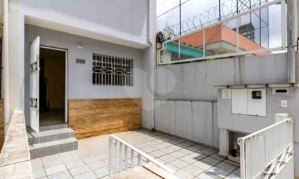 Sobrado com 2 Quartos e 1 banheiro à Venda, 70 metros no Campo Belo  São Paulo/SP