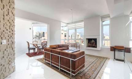 Cobertura duplex 250m2 com 3 suítes 5 banheiros à Venda ou locação na Vila Nova Conceição São Paulo