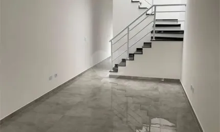 Casa com 3 quartos à venda na Rua Joaquim Severino, 85, Cupecê, São Paulo