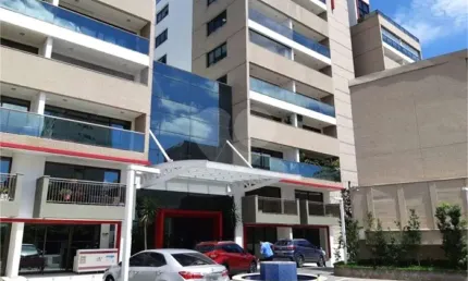 Belissima Sala comercial excelente com varanda fechada , otima vista,