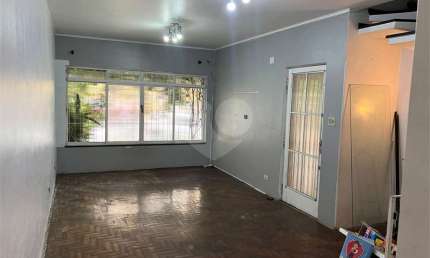 Casa 3 dormitórios sala em dois ambientes 2 vagas mais edícula