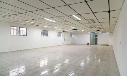 Prédio Inteiro Comercial para Locação com 5 banheiros 500m² - Planalto Paulista, São Paulo - SP
