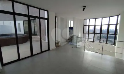 Cobertura Duplex na Vila Clementino com 04 Dormitórios e 04 Suítes. Piscina com aquecimento!