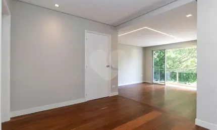 Apartamento Reformado à Venda  116m² 3 Dormitórios 1 Suíte Vila Andrade São Paulo  SP