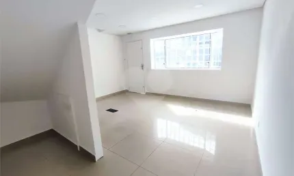 Sobrado Comercial Vila Mascote! Excelente para clínicas, escritórios, estúdios, spa, escola de língu