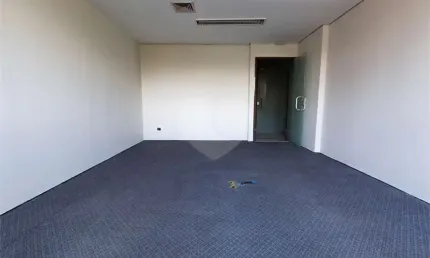 Sala Comercial para Locação | 65,5m² | Real Parque – São Paulo, SP