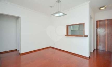 Apartamento 73m2  Com 03 Quartos 01 Vaga 01 Sala no Jardim da Glória em São Paulo SP