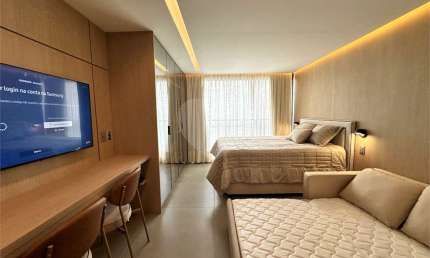 Studio Decorado e Completo com 30 m³ para Locação – Itaim Bibi São Paulo SP