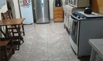 Casa à venda, 300 m² Rua Corredeira-SP- Bosque da Saúde Aceita Permuta