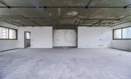 Apartamento de Alto Padrão à Venda - Vila Nova Conceição, São Paulo - SP