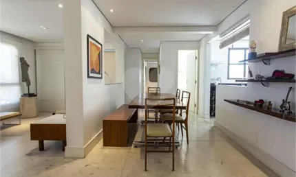 Exelente apartamento no Jardim Paulista totalmente mobiliado. Condomínio Fra Angélico