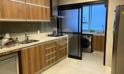 Apartamento com 2 quartos à venda na Rua Teixeira da Silva, 363, Paraíso, São Paulo