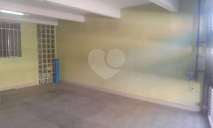 CASA TIPO SOBRADO COM 225M2 EM 3DORM 1SUITE e 2VGS LINDO e REFORMADO NO GUARAPIRANGA