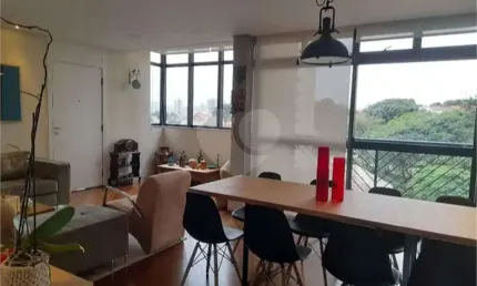 Apartamento à Venda no Jardim da Saúde – Reformado, 3 Dormitórios, 2 Vagas, 140m² São Paulo SP
