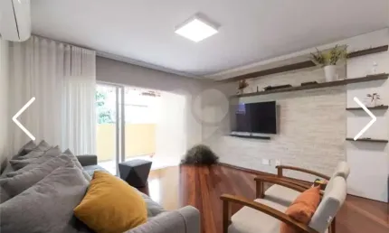 Casa em condomínio fechado com 3 quartos à venda na Avenida Ramalho Ortigão, 298, Saúde, São Paulo