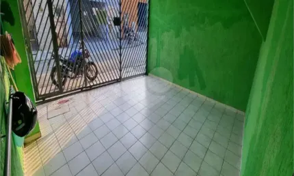 Oportunidade para Investidores! Casa/Terreno com 3 Imóveis Locados  Parque Bristol, Zona Sul  SP